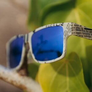 Fyrkantiga papperssolglasögon i miljövänligt material – ReVision Square